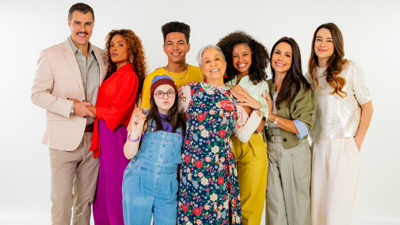 SBT muda programação e antecipa estreia da série E Agora, Quem Vai Ficar com a Mamãe?