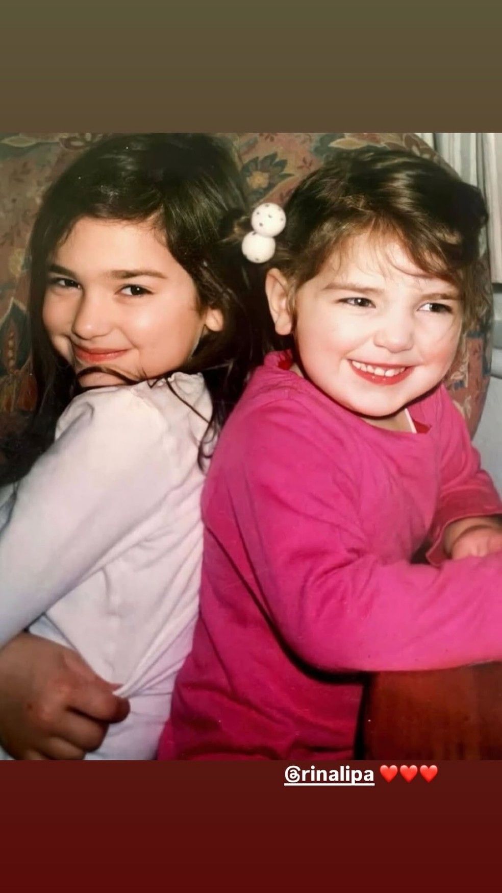 Dua Lipa publica clique raro ao lado da irmã — Foto: Reprodução/ Instagram