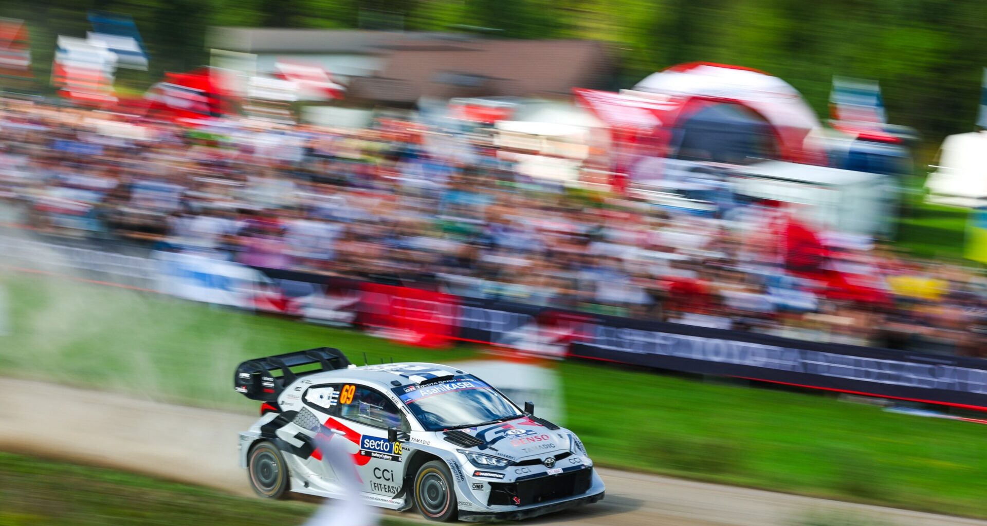 WRC: Kalle Rovanperä estreia-se a vencer no Rali da Finlândia