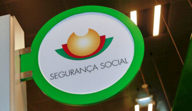 Atenção, reformados: pensões caem hoje na conta e há novidades. Está a par das alterações?