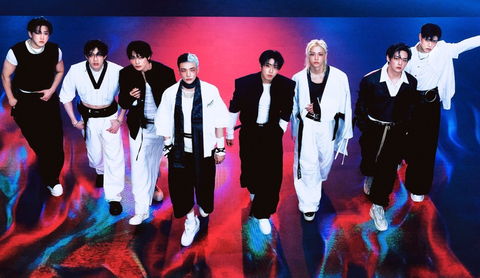 Stray Kids