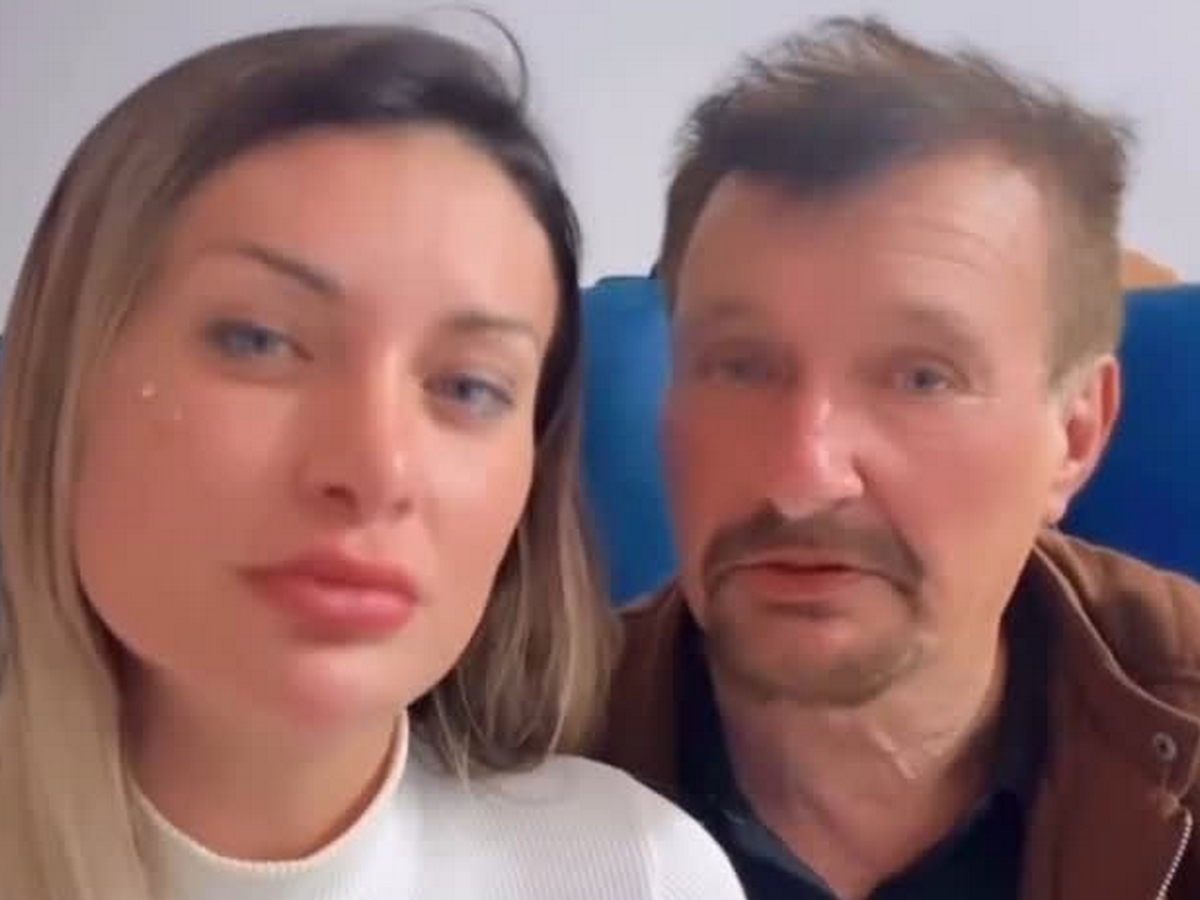 Andressa Urach elogia parte íntima do pai em gravação
