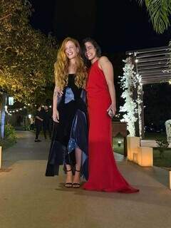 Carol Biazin curte Campo Grande para casamento de prima médica