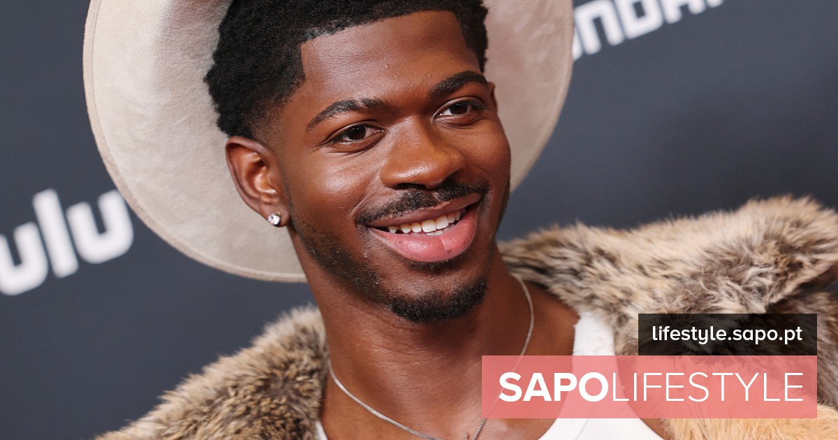 Lil Nas X hospitalizado por overdose. Polícia apanhou-o de cuecas na rua - Atualidade