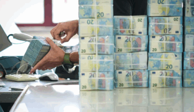 Ordenados sobem em agosto e setembro. Saiba porquê