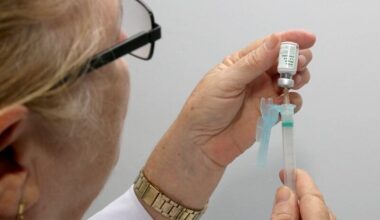 Vacina contra herpes-zóster pode reduzir risco de infarto e AVC, diz estudo