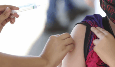 Vacina contra herpes-zóster pode reduzir risco de infarto e AVC, diz estudo