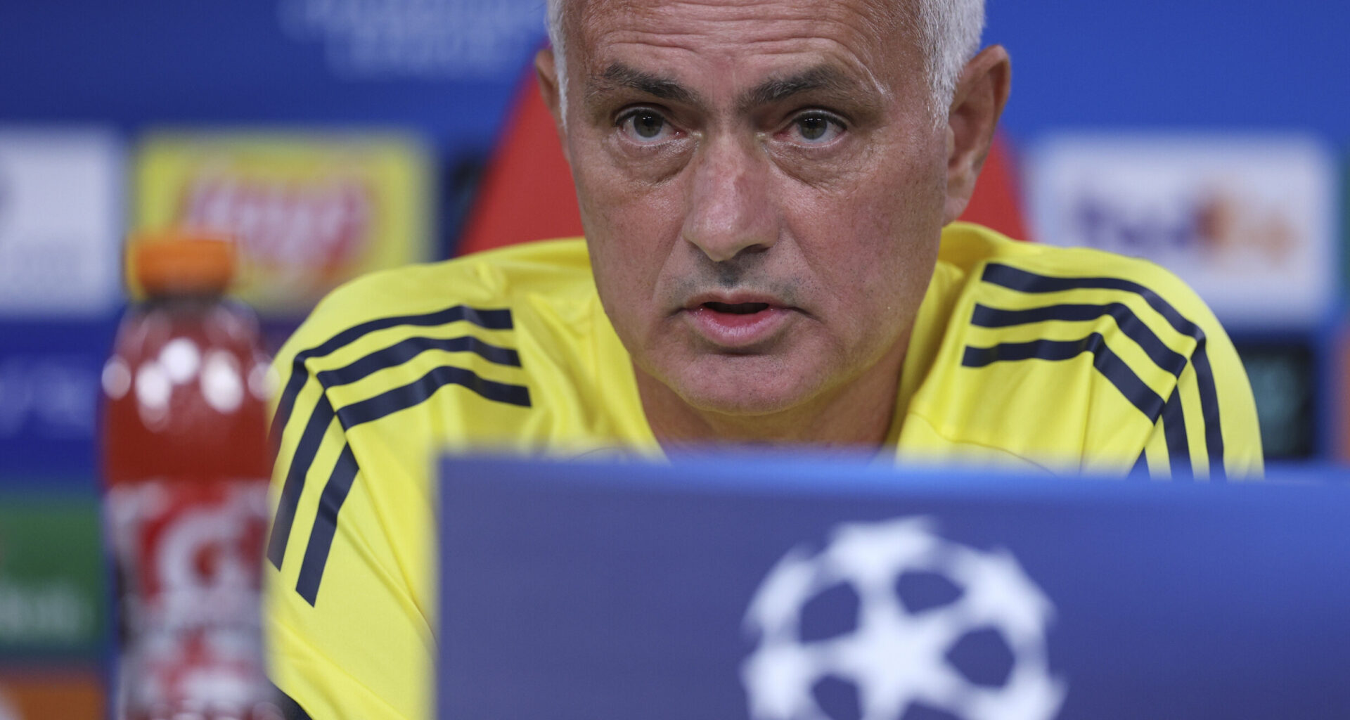 José Mourinho e os elogios de Bruno Lage: "Não são mais do que simpatias..."
