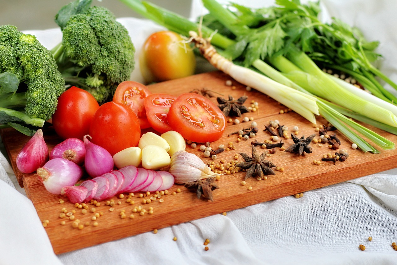 Dieta mediterrânea pode proteger a memória, mesmo em quem tem alto risco genético de Alzheimer