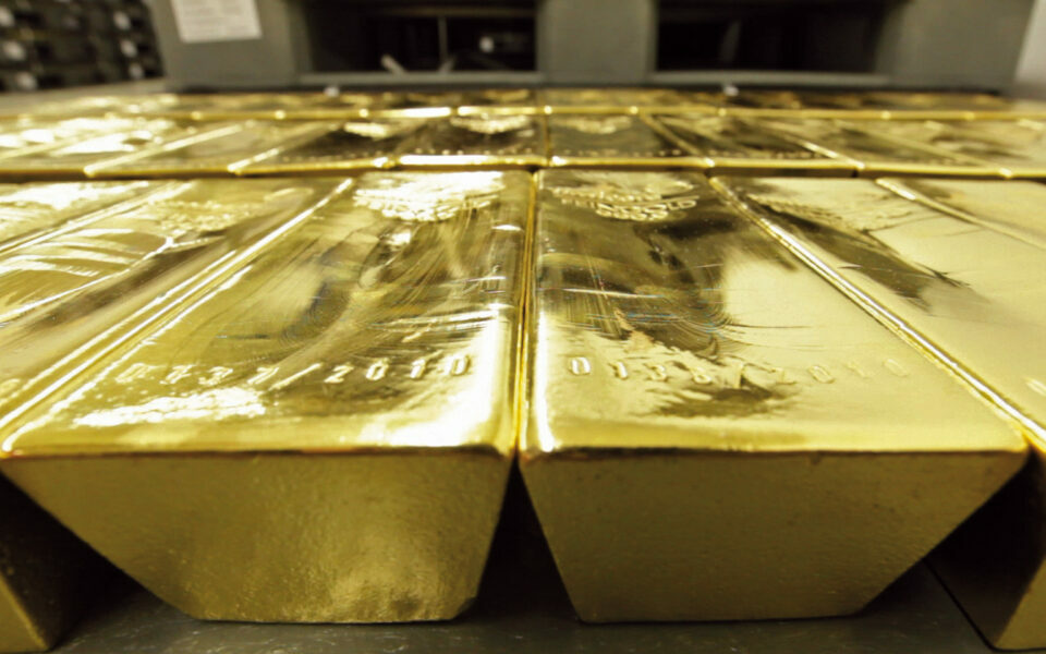 Preços do ouro caem 2% com alívio das tensões geopolíticas