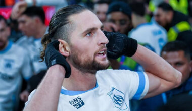 Oficial: Rabiot e Rowe à venda após insultos e agressões no balneário
