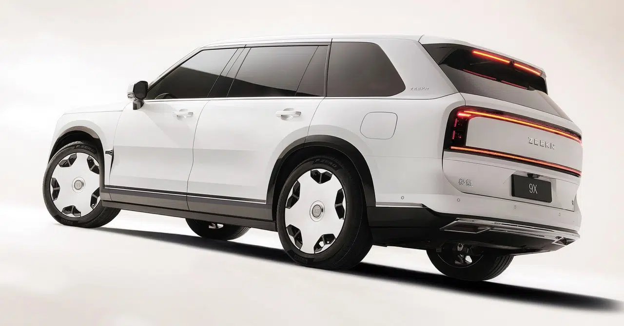 Zeekr 9X — traseira 3/4