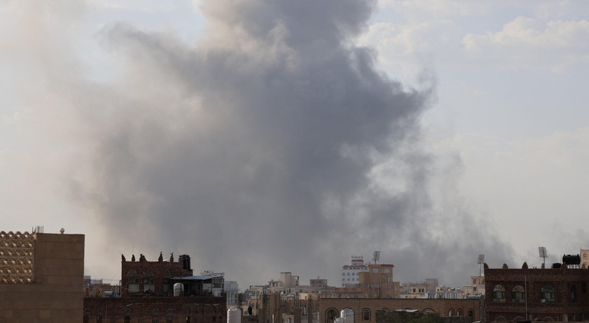 Telavive responde a drones Houthis com ataque contra Sanaa