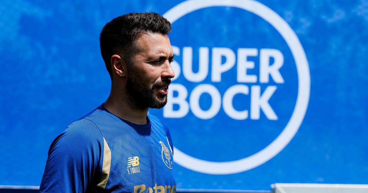 Farioli dá folga alargada ao plantel do FC Porto