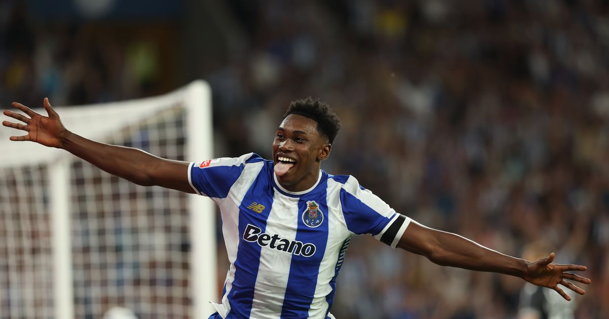 FC Porto: Samu dá no duro (até em Sevilha) para assumir as despesas