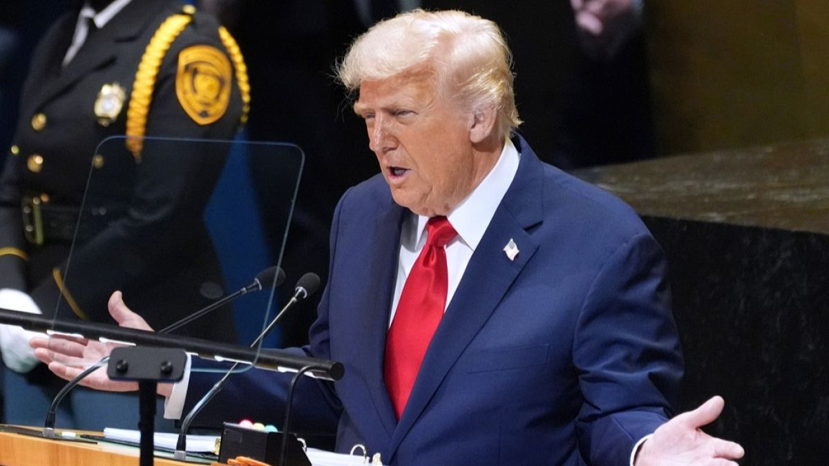 Trump diz à Europa: "Os vossos países estão a ser arruinados" pela migração