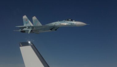 Caças húngaros intercetam cinco aviões russos perto do espaço aéreo da Lituânia