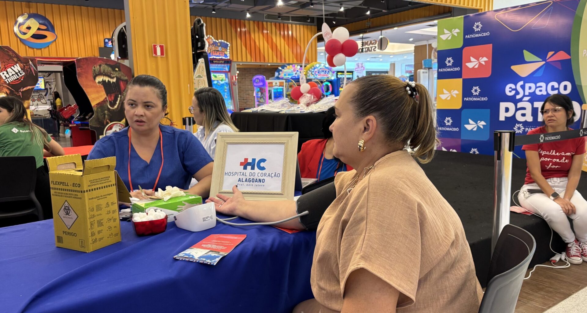 Hospital do Coração Alagoano realiza ação educativa em saúde cardiovascular no Shopping Pátio Maceió – Saúde Alagoas