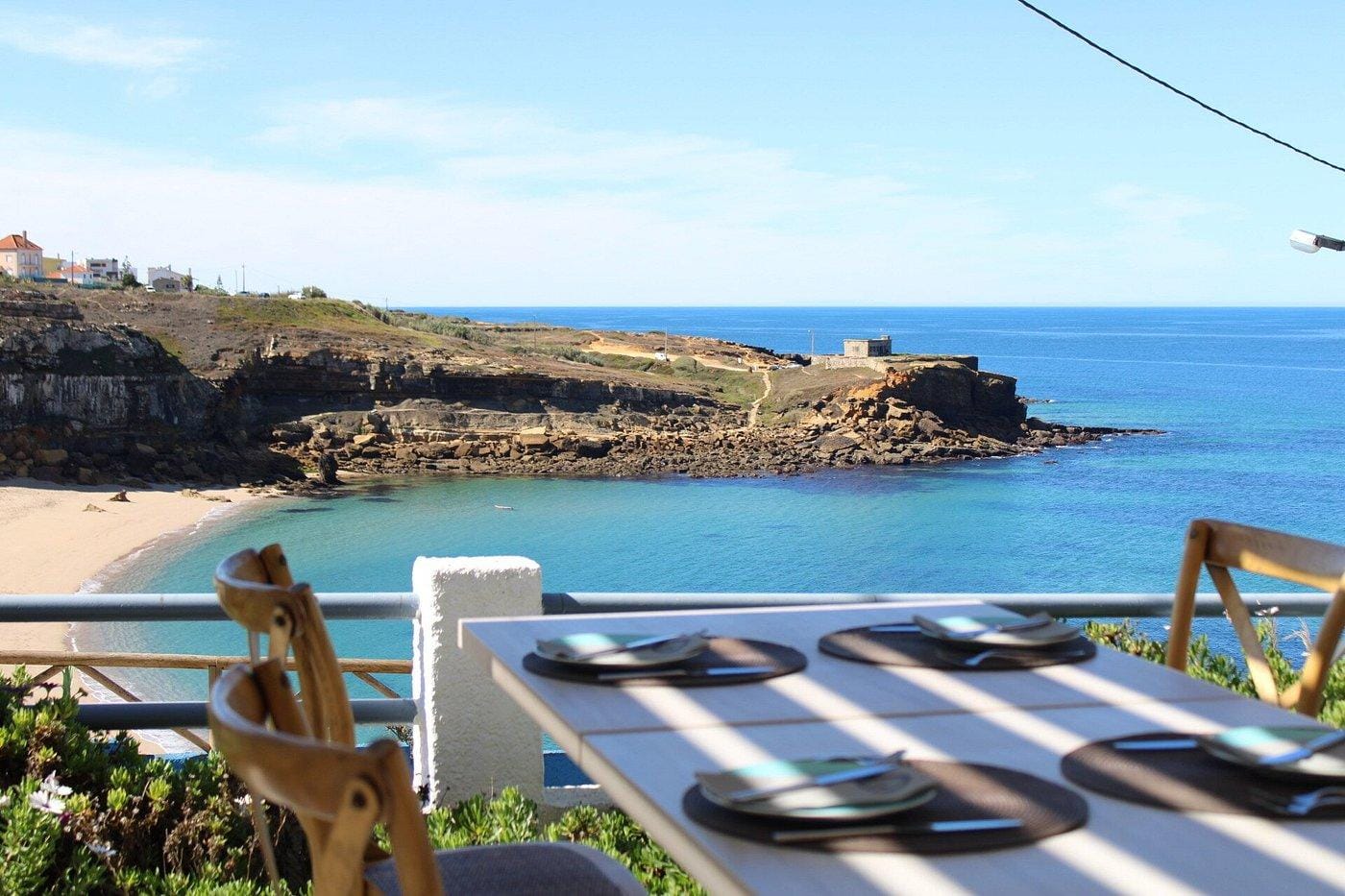 Restaurante na Ericeira elogiado pelo "peixe fresco e atendimento excelente"