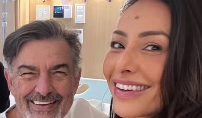 ‘25 dias de luta e superação': pai de Sabrina Sato recebe alta hospitalar após retirada do pâncreas e duas cirurgias.