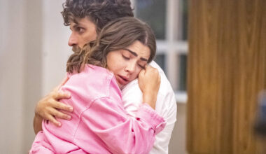 TikTok: Globo grava piloto para possível novela vertical - 10/09/2025 - Ilustrada