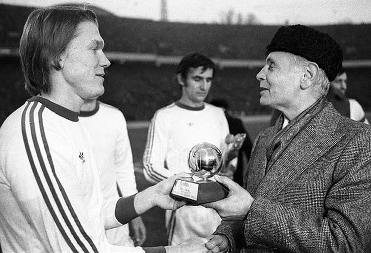 Oleg Blokhin (Dínamo Kiev) - 1975 Foto - Dínamo Kiev