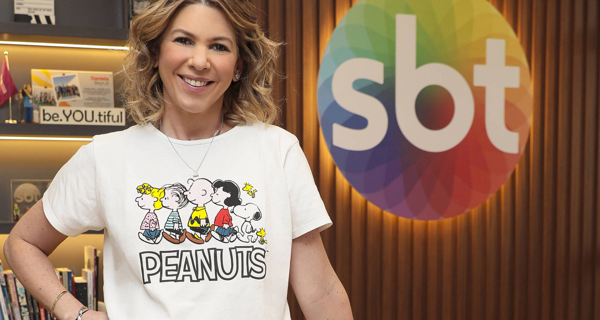 SBT: Daniela Beyruti muda nome e vira Daniela Abravanel - 03/09/2025 - Outro Canal