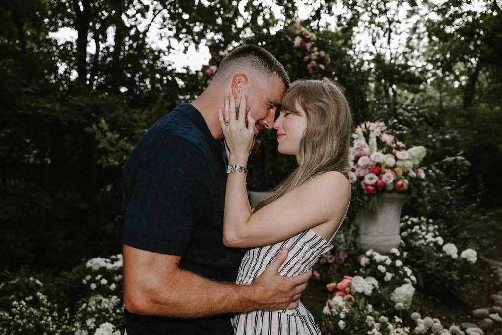 Taylor Swift dá aos diamantes um momento para brilhar - 10/09/2025 - Mercado