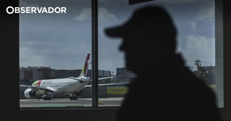 Estudantes da Guiné-Bissau retidos no aeroporto de Lisboa – Observador