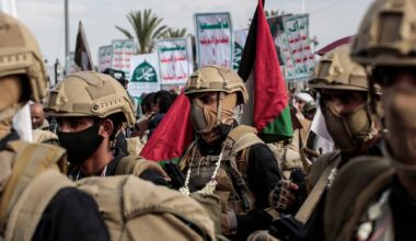 Primeiro-ministro e outros ministros do Iémen mortos em ataque israelita: Telavive enfraquece hutis do "eixo de resistência”