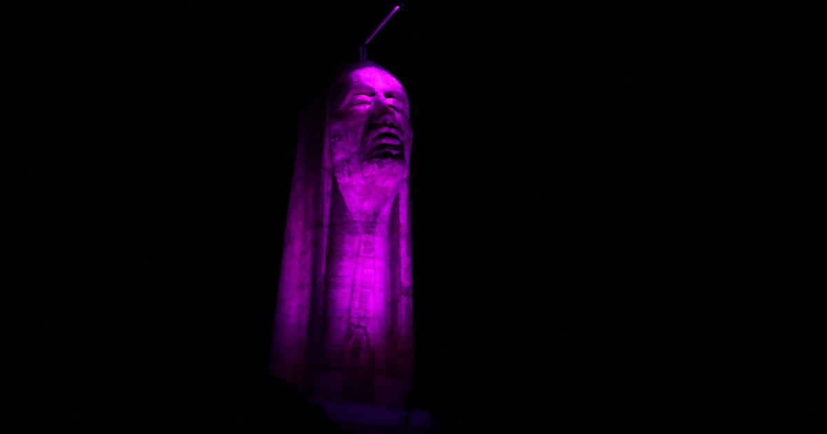 Você viu o Monumento Jesus Terceiro Milênio iluminado de roxo? Entenda o alerta sobre a fibrose cística