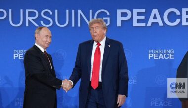 Trump está "muito desapontado" com Putin e quer "ajudar as pessoas a viver"