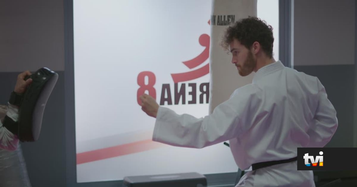 A Protegida: Gonçalo é espiado por pessoa suspeita - Novelas