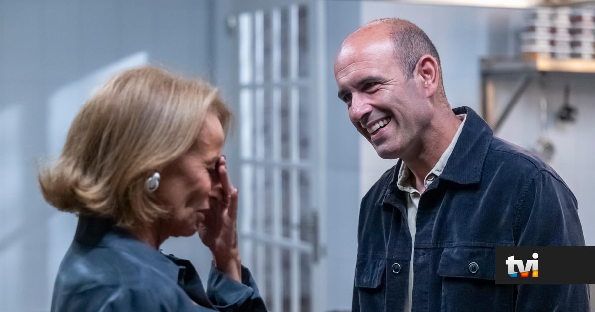 Vem aí em «A Protegida»: Laura é surpreendida com a cumplicidade entre Clarice e Óscar - Novelas