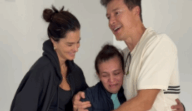 Rodrigo Faro e Vera Viel presenteiam funcionária com apartamento