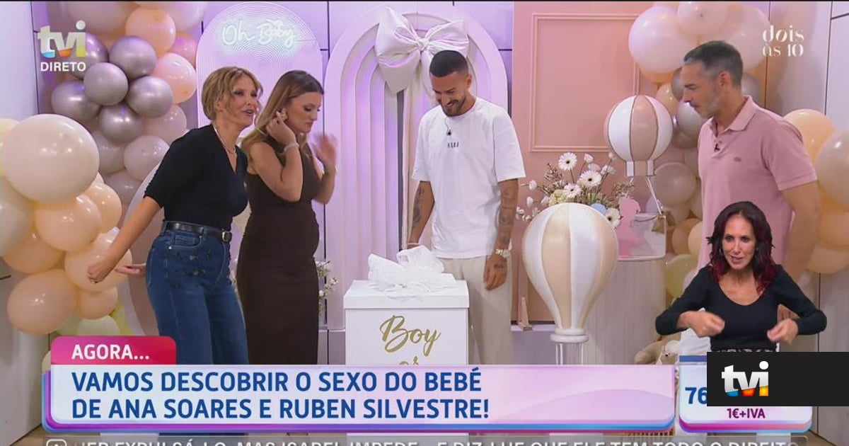 Chá revelação: Descobrimos se Ruben Silvestre e Ana Soares vão ter um menino ou menina - TVI