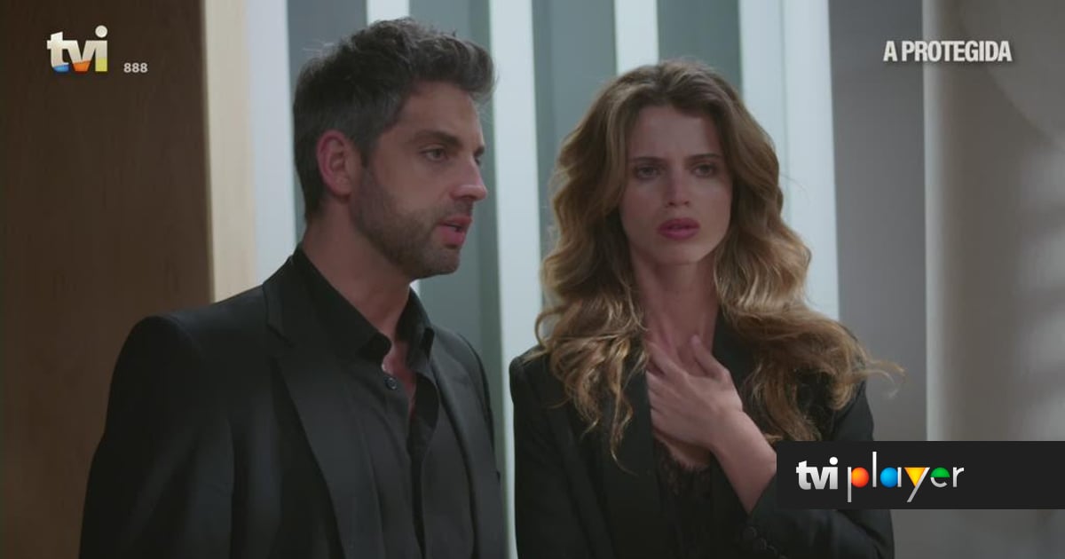 A Protegida: Acontecimento misterioso deixa Mariana e a mãe intrigadas e preocupadas