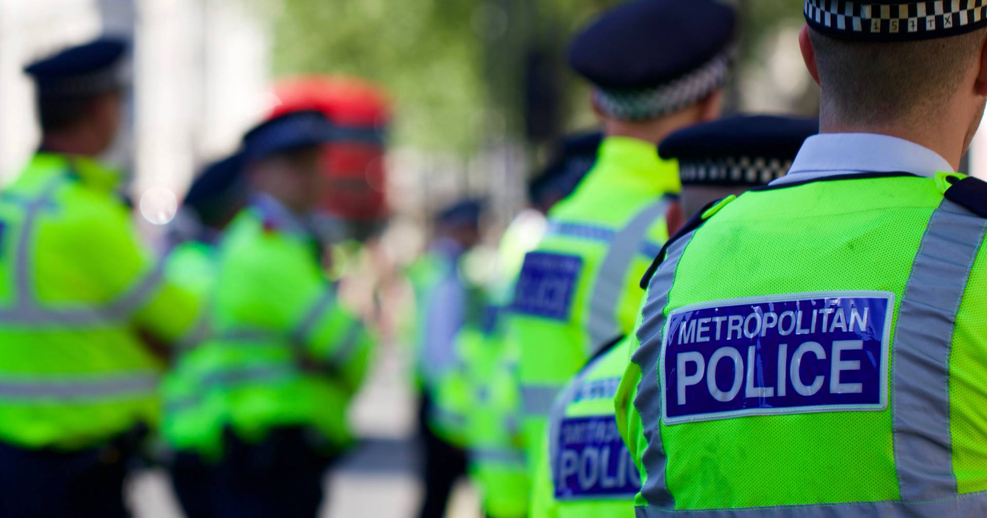 Acidente de autocarro em Londres faz vários feridos