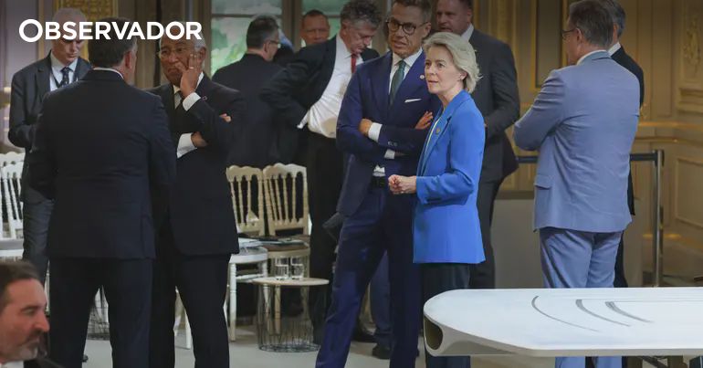 Von der Leyen e Costa saúdam envio de tropas para Ucrânia – Observador