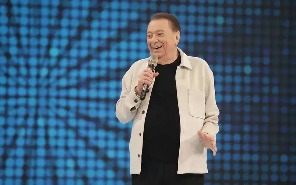 Raul Gil foi diagnosticado com diverticulite aguda e desidratação, revela boletim médico