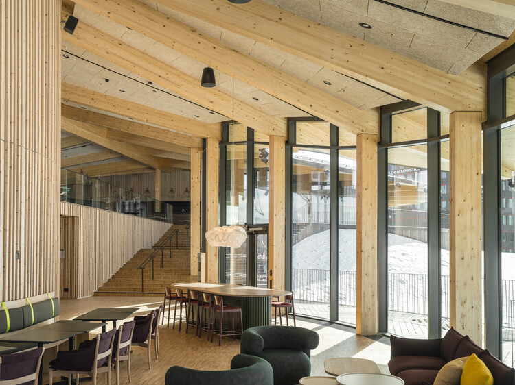 Centro de Experiências do Mundo Volvo / Henning Larsen - Fotografia de Interiores, Madeira, Viga