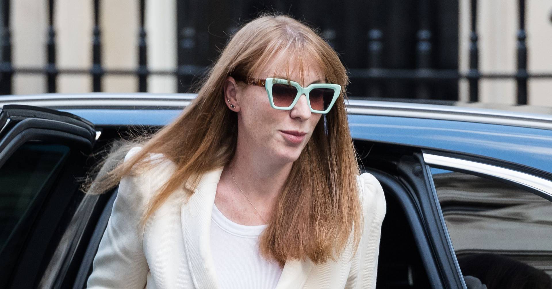 Angela Rayner: demissão de número dois de Keir Starmer abala Governo trabalhista e motiva mini-remodelação