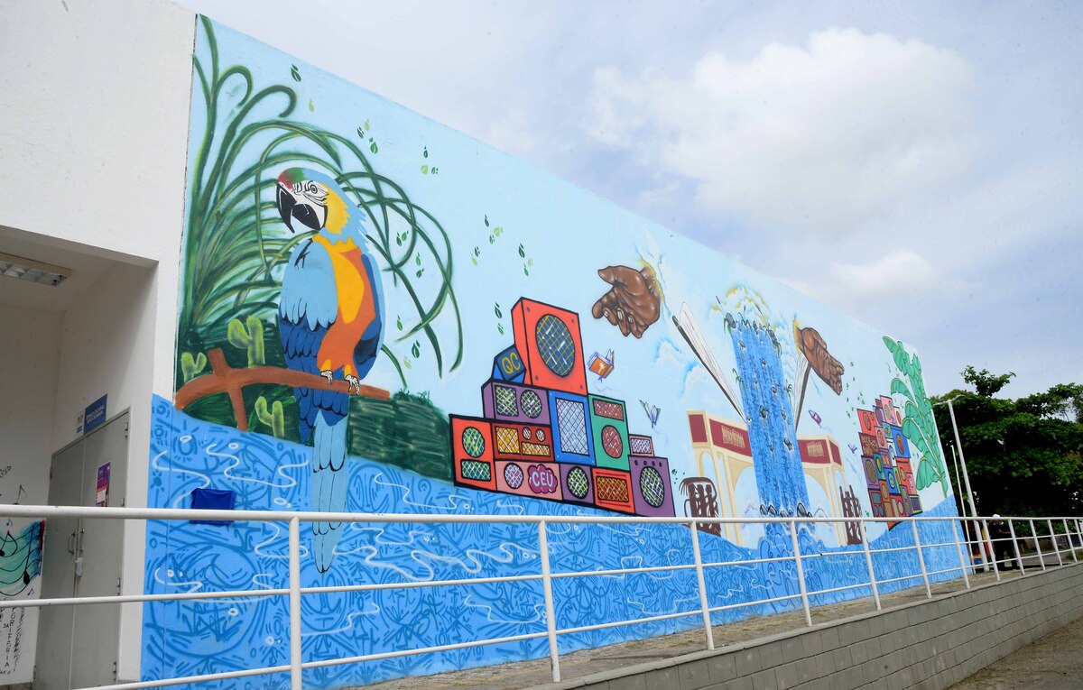 Salvador ganha mural que exalta a conexão entre Bahia e Benin