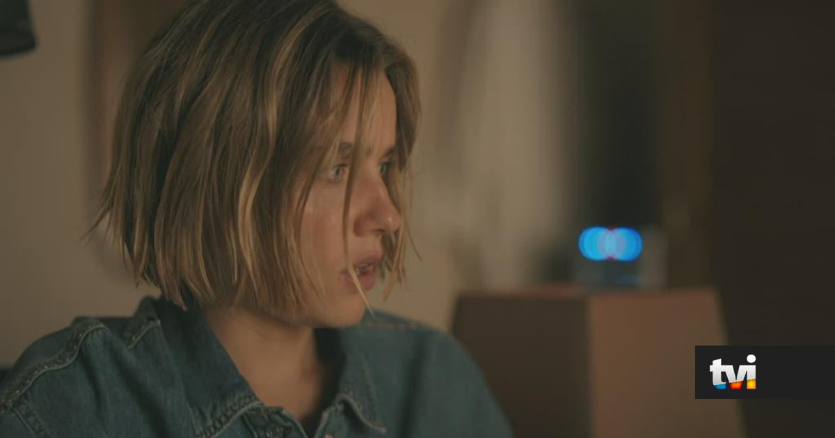 Júlia fica em choque com o resultado do teste: «O pai é o Alex» - TVI