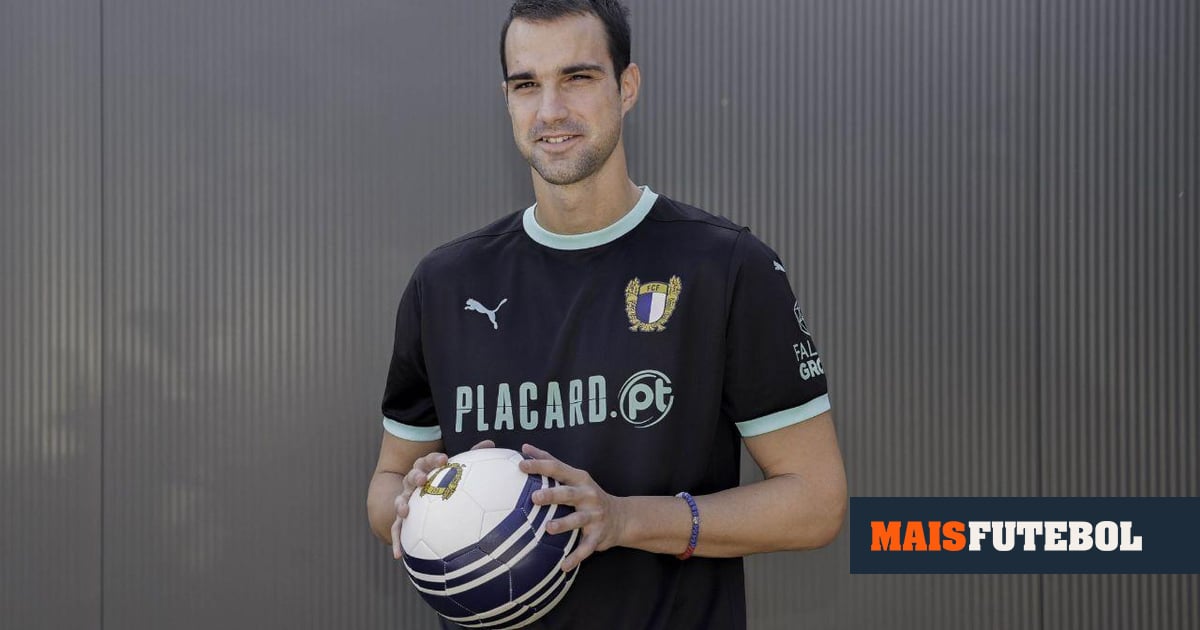 Liga: Carevic supera Diogo Costa e é eleito o guarda-redes do mês