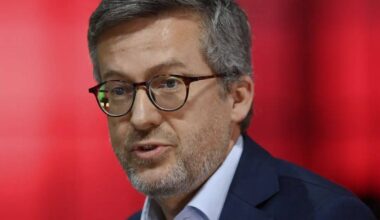 Chumbada moção de censura a Carlos Moedas na Assembleia Municipal de Lisboa