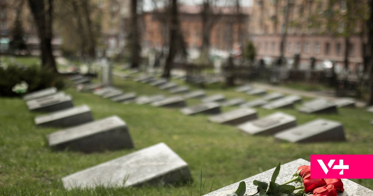 Homem morre subitamente durante o funeral do filho. Terá sofrido um ataque cardíaco