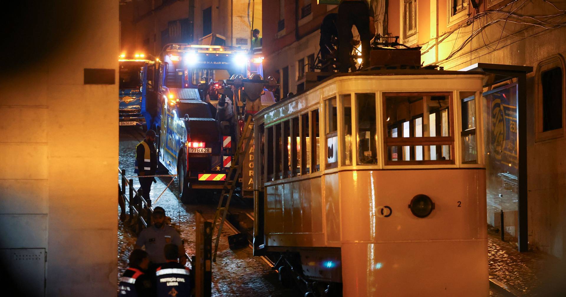 Elevador da Glória não estava lotado no momento do acidente; todas as vítimas mortais estão identificadas
