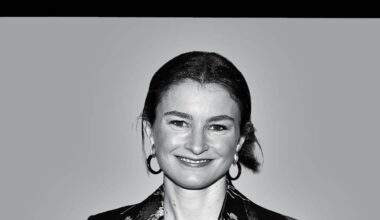 Quem é Chloe Malle, sucessora de Anna Wintour na direção da prestigiada revista “Vogue”