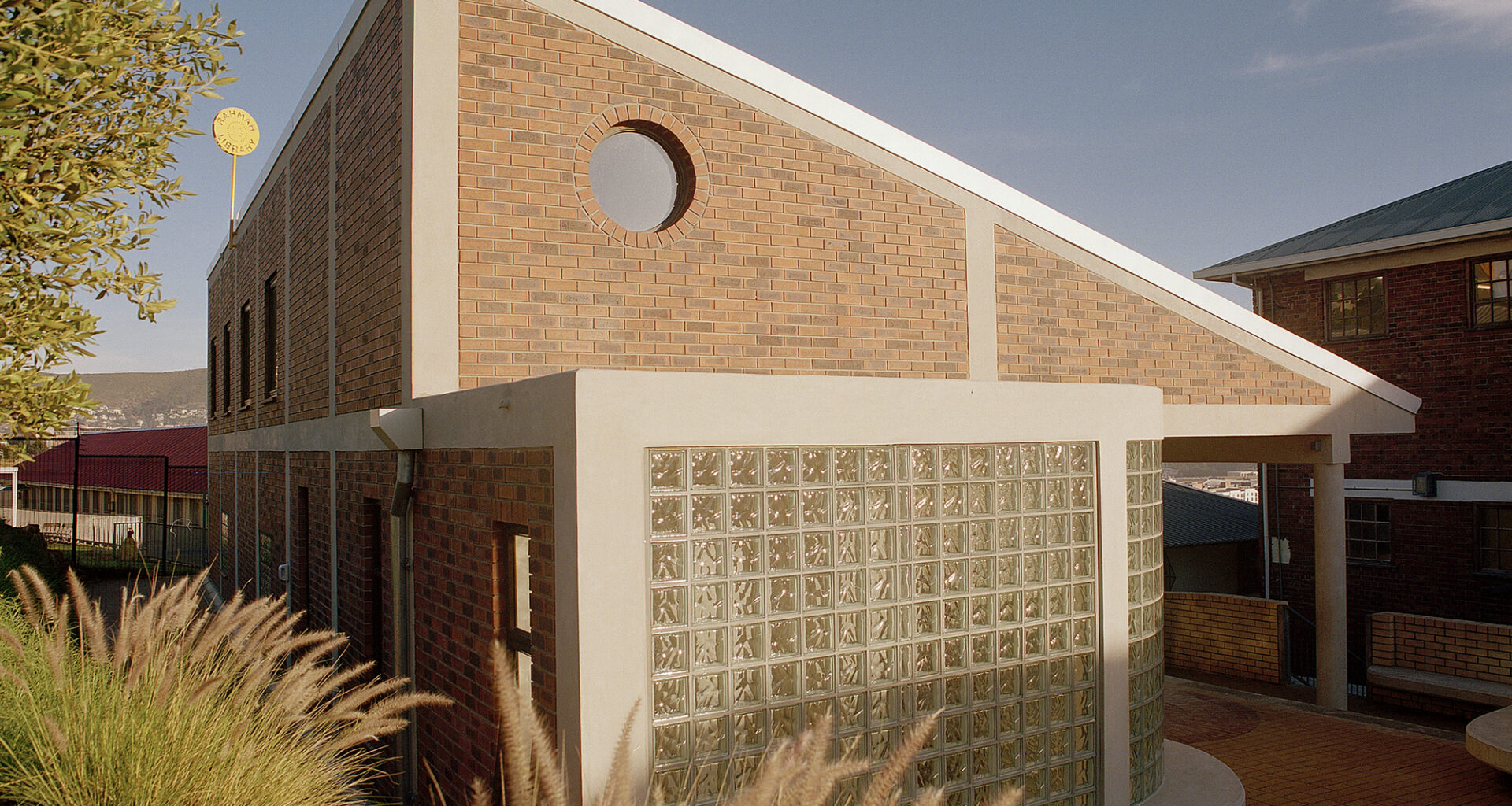 Biblioteca Rahmah / The MAAK